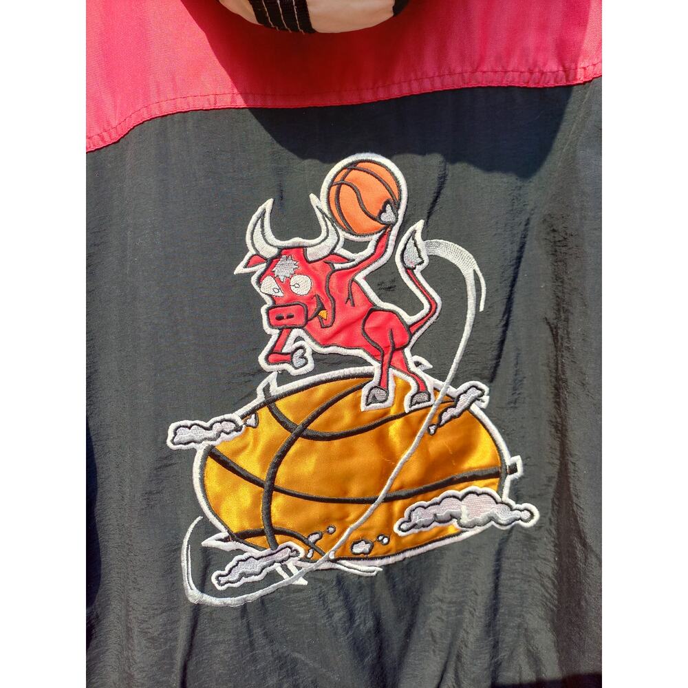 Chicago Bulls 90s STARTER puffer "Baby Calf" jacket XL black red NBA vintage - Picture 2 of 6